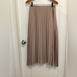 Lottie pleated polyester midi skirt.
